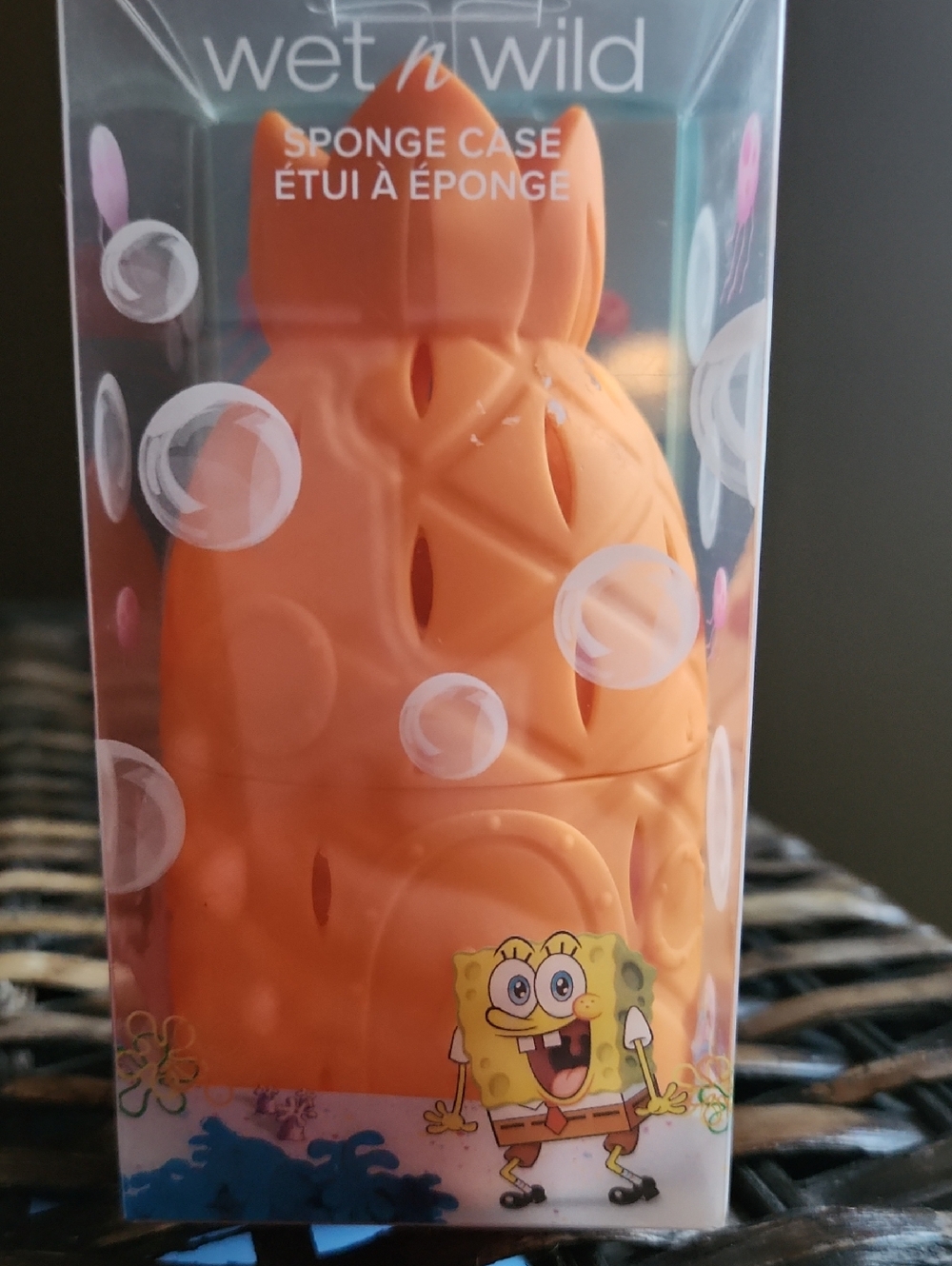 NEW - Wet N Wild Bundle SpongeBob-Themed Makeup Sponge Set With Sponge Case - Picture 6 of 7